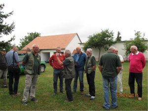 Karel Holec in delegacija ZVVS pred malim Triglavom